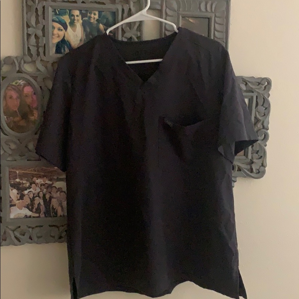 FIGS charcoal one pocket scrub top